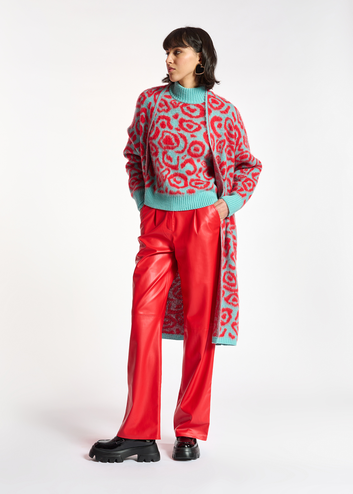 Cardigan à  imprimé léopard bleu et rouge RE—SSENTIEL seconde main photo 7