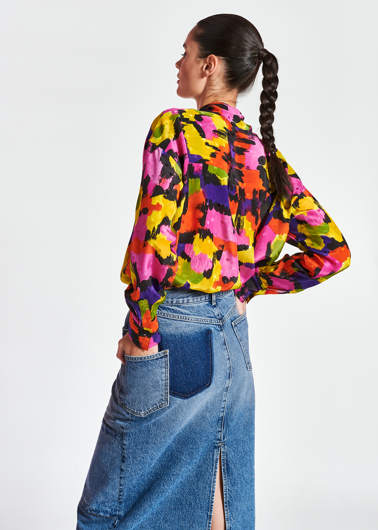Chemise en soie multicolore à  col lavallière RE—SSENTIEL seconde main photo 5